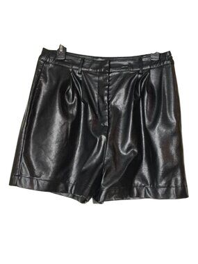 Moodie Womens L Black Faux Leather Shorts Pleated Pockets Edgy Rocker Streetwear